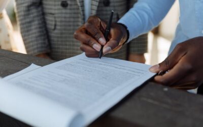 Who Pays Closing Costs: Buyer vs Seller Breakdown by Fee Type